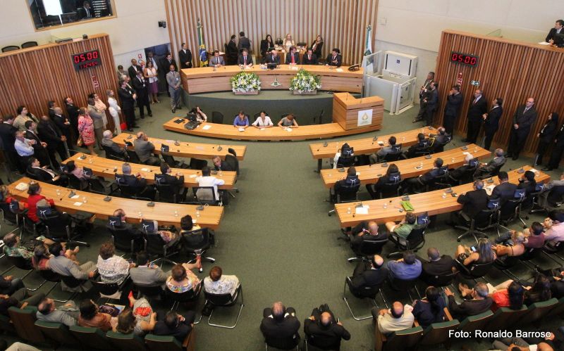 Três novos deputados encaram o desafio e gravam vídeos contra a PEC 287/16