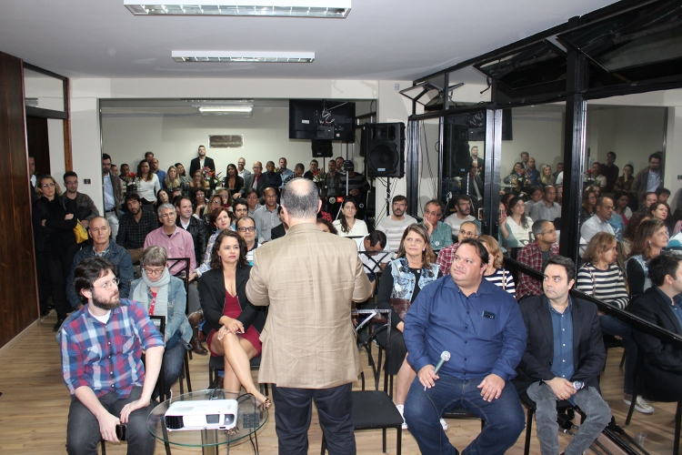 Palestra promovida pelo SINDSEMPMG traz raio-x da Reforma da Previdência