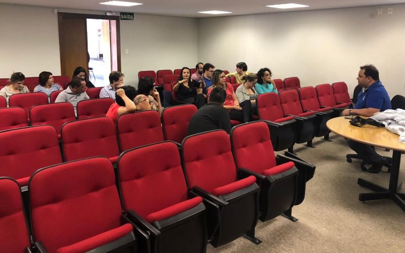 Servidores de BH, Contagem, Ribeirão das Neves e Sete Lagoas recebem visita do SINDSEMPMG