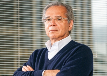 Paulo Guedes pretende congelar salário do funcionalismo