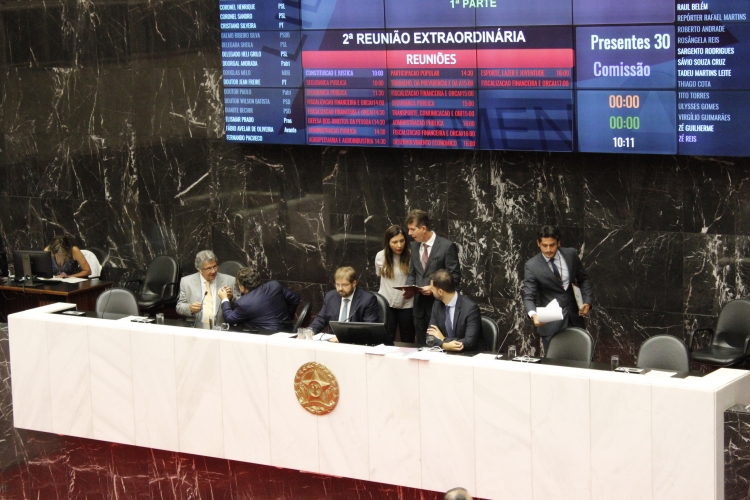 Projeto das Datas-base 2018/2019 é finalmente aprovado na ALMG