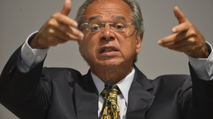 Guedes tentou usar reforma administrativa para autorizar privatização irrestrita de empresas estatais