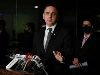 Reducao de salario de servidores pode voltar ao texto da PEC Emergencial