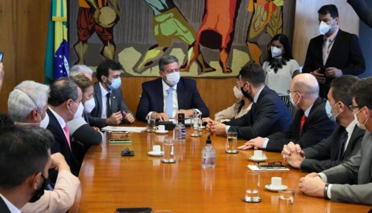 PEC 32/2020: vícios privados, prejuízos públicos