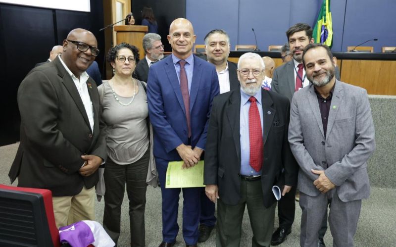Secretário de Assuntos Institucionais do SINDSEMPMG participa da solenidade de assinatura do Protocolo de Instalação da Mesa Nacional de Negociação Permanente do Governo Federal