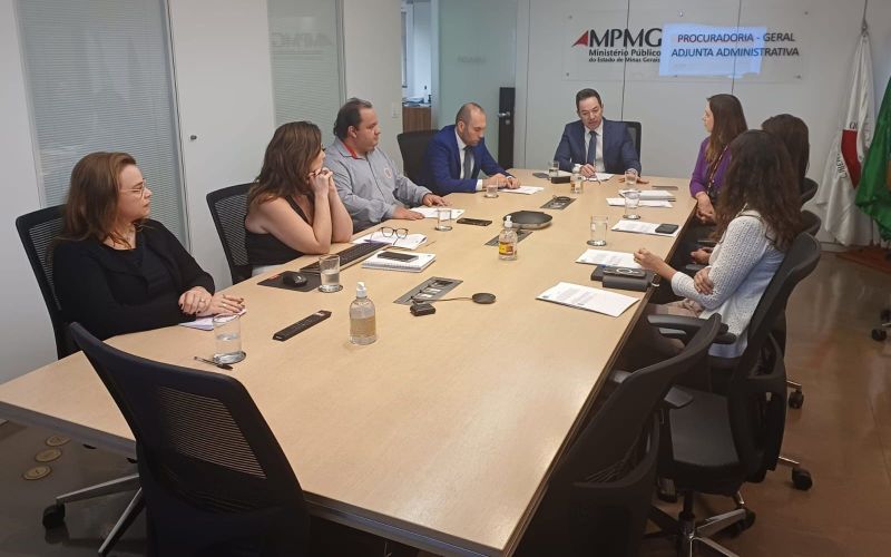 SINDSEMPMG participa da primeira reunião da Comissão de Prevenção à Situações de Risco à Saúde Mental