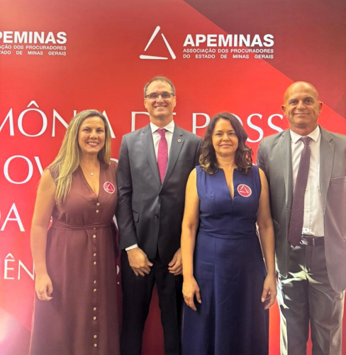 SINDSEMPMG prestigia posse da nova diretoria da APEMINAS